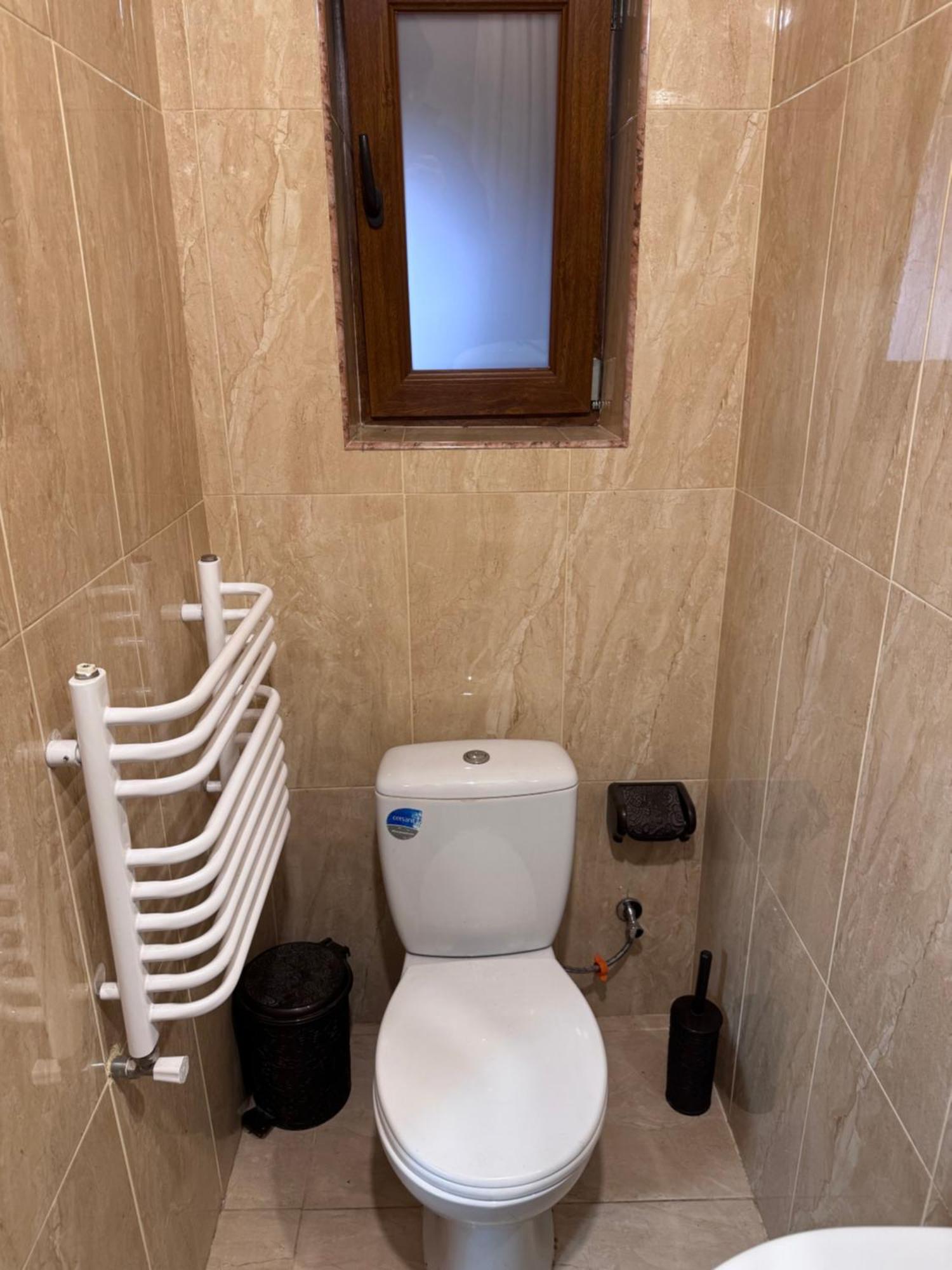 Отель Біля Озера Mukacheve Luaran gambar