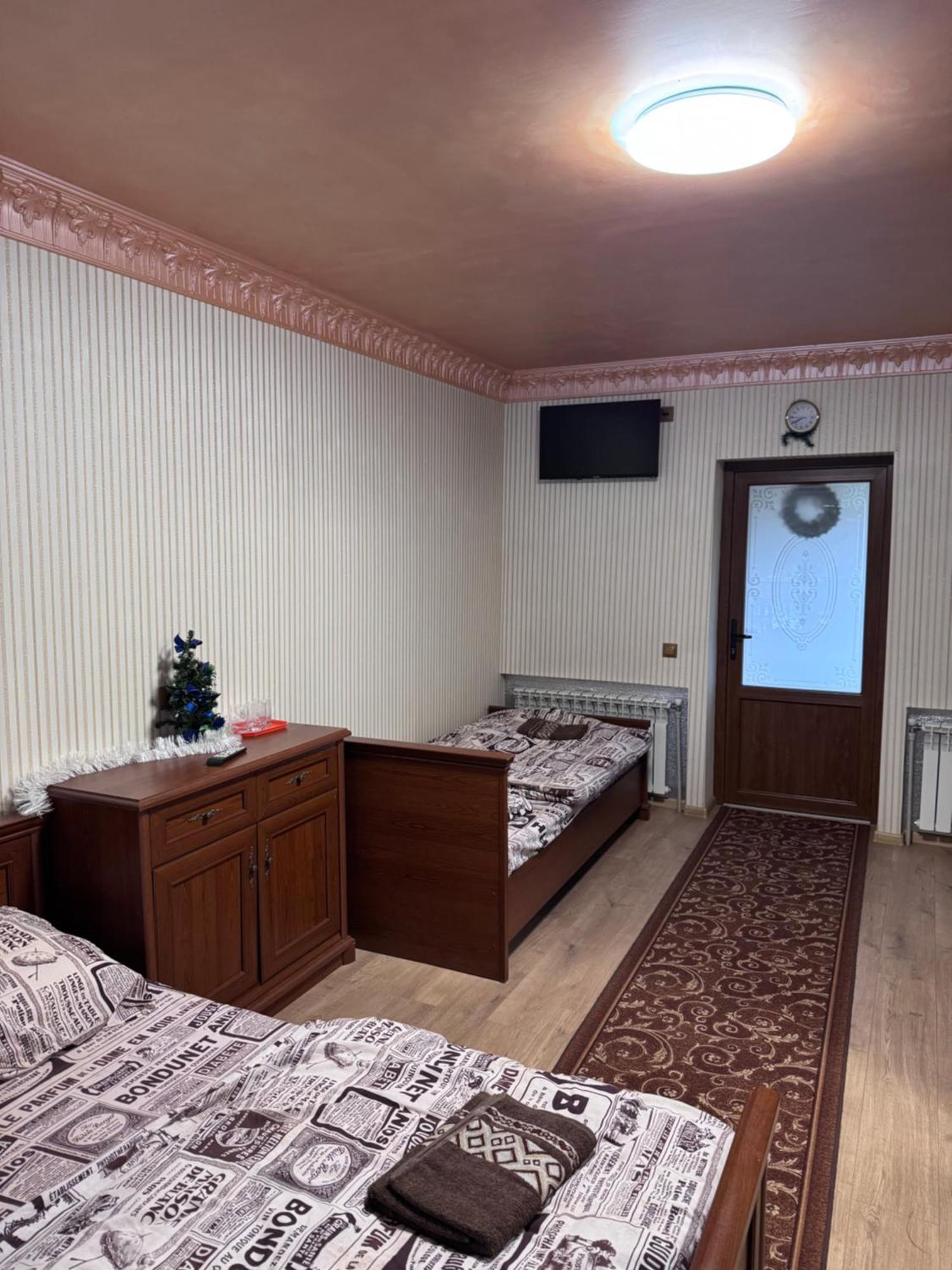 Отель Біля Озера Mukacheve Luaran gambar